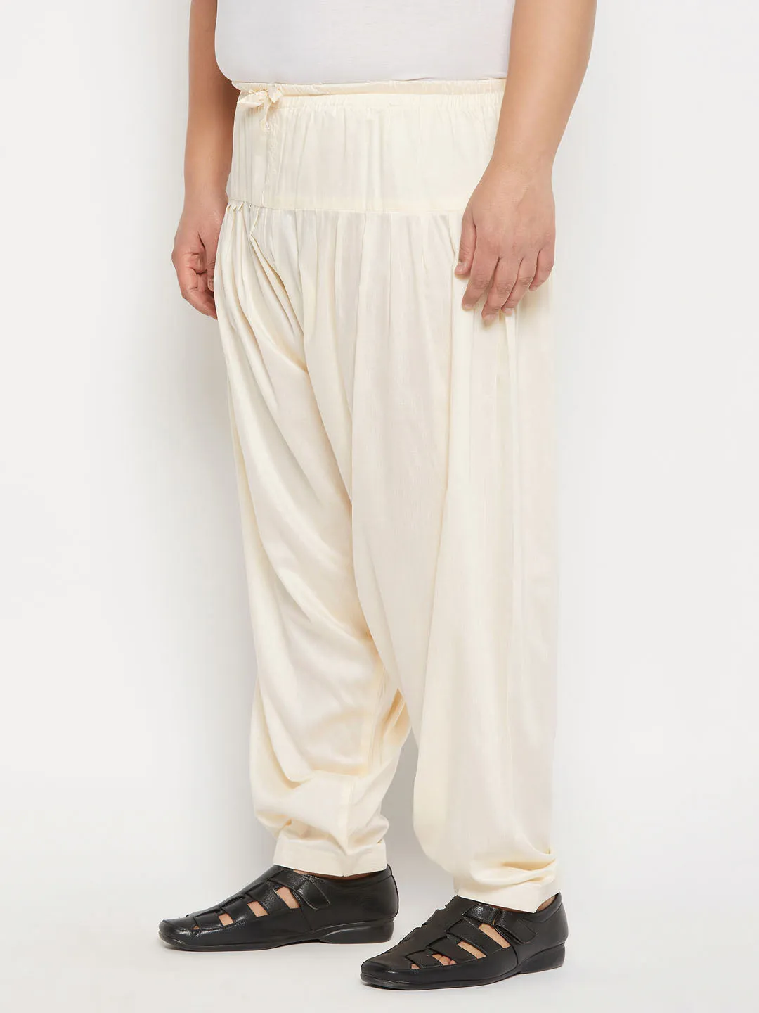 VASTRAMAY Cream Cotton Blend Patiala Pyjama